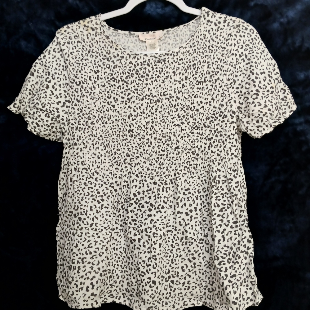 URBAN Romantics Black and White Animal Print Blouse